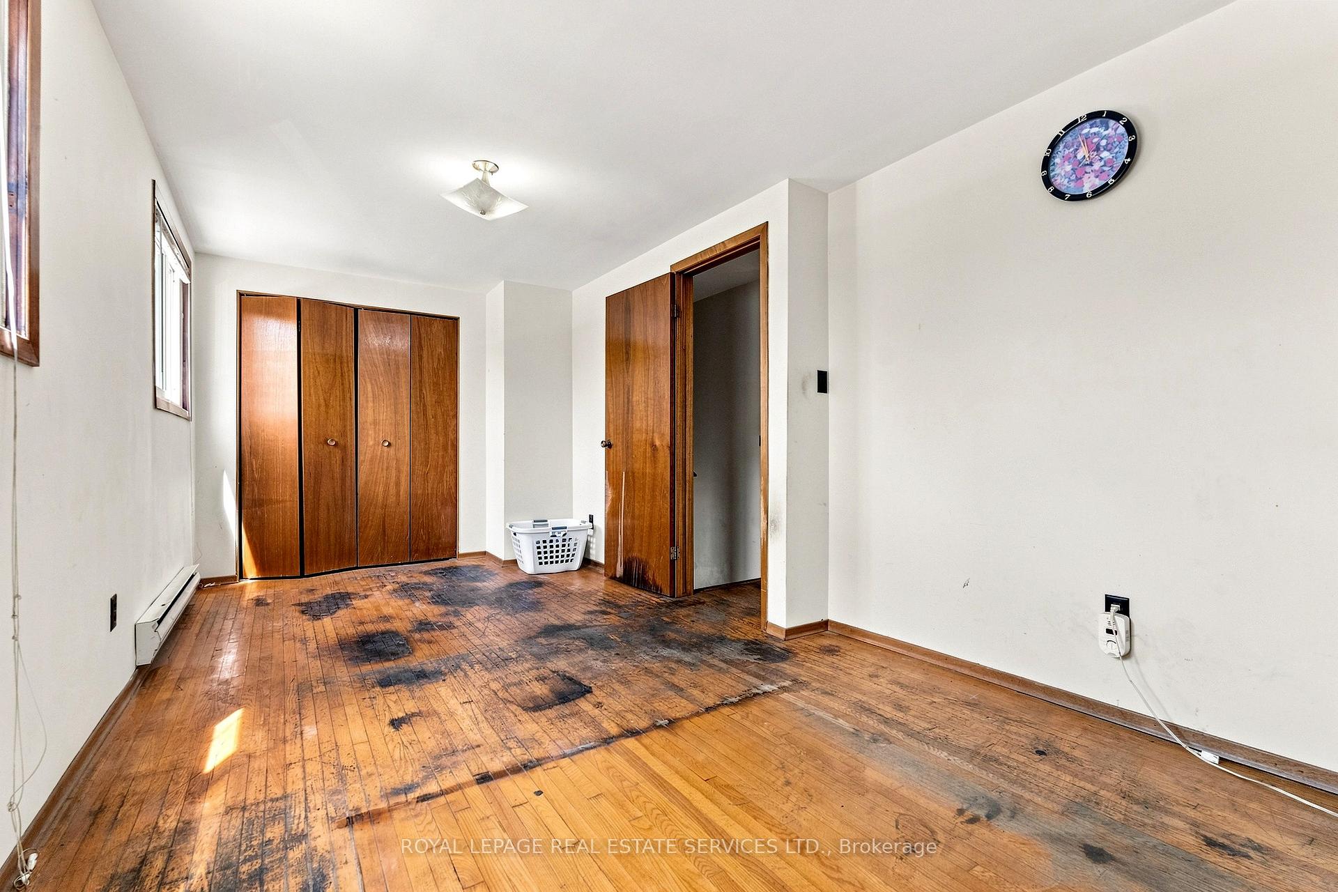 Photo 21 of 1819 Main Street E, Hamilton, McQuesten — HOMEH