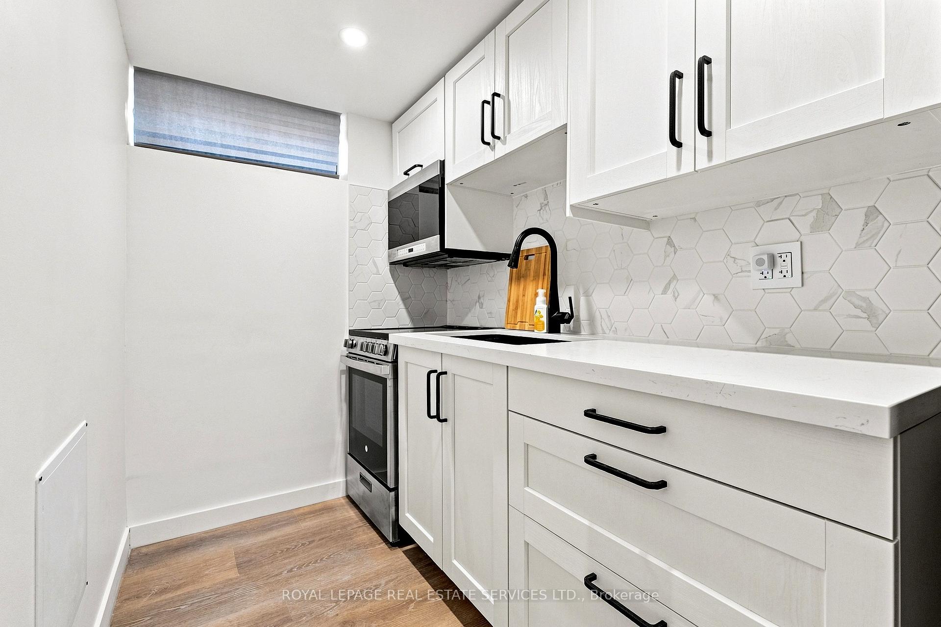 Photo 28 of 1819 Main Street E, Hamilton, McQuesten — HOMEH