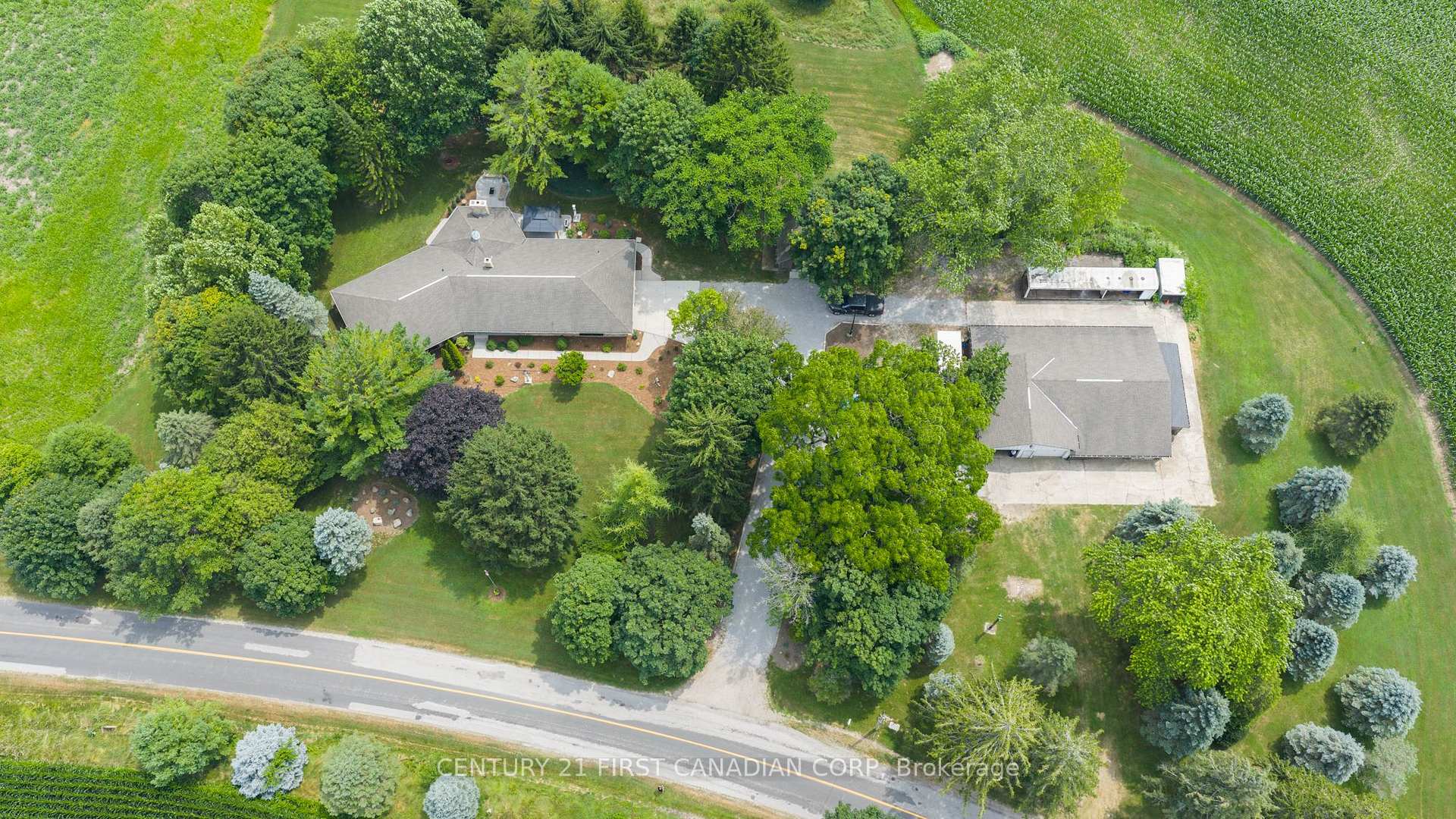 Photo 1 of 29159 Lakeview Line, Dutton/Dunwich, Rural Dutton/Dunwich — HOMEH
