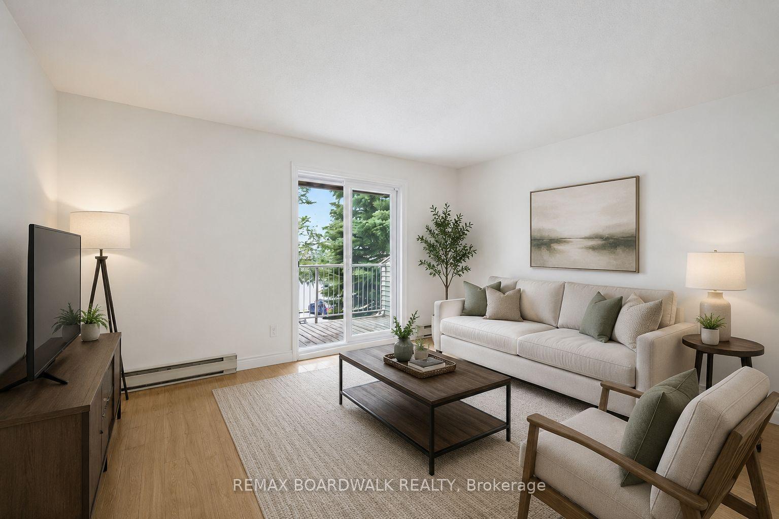 Photo 8 of Unit 207, 250 Brittany Drive, Ottawa, Viscount Alexander Park — HOMEH