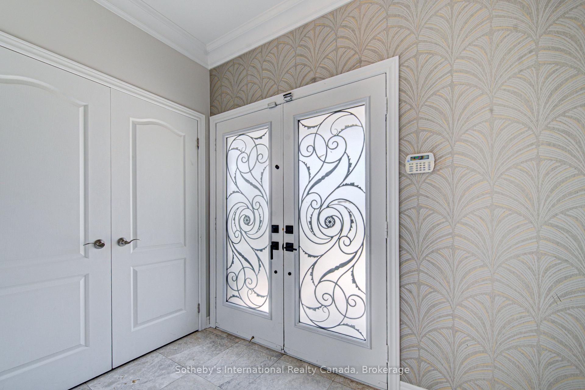 Photo 5 of 9 Aidan Drive, Vaughan, Vellore Village — HOMEH