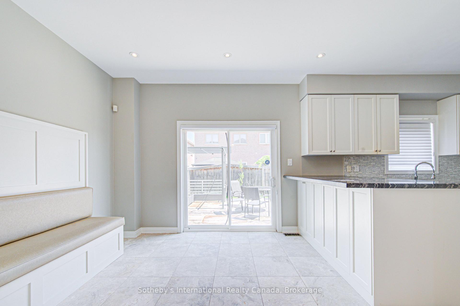 Photo 13 of 9 Aidan Drive, Vaughan, Vellore Village — HOMEH