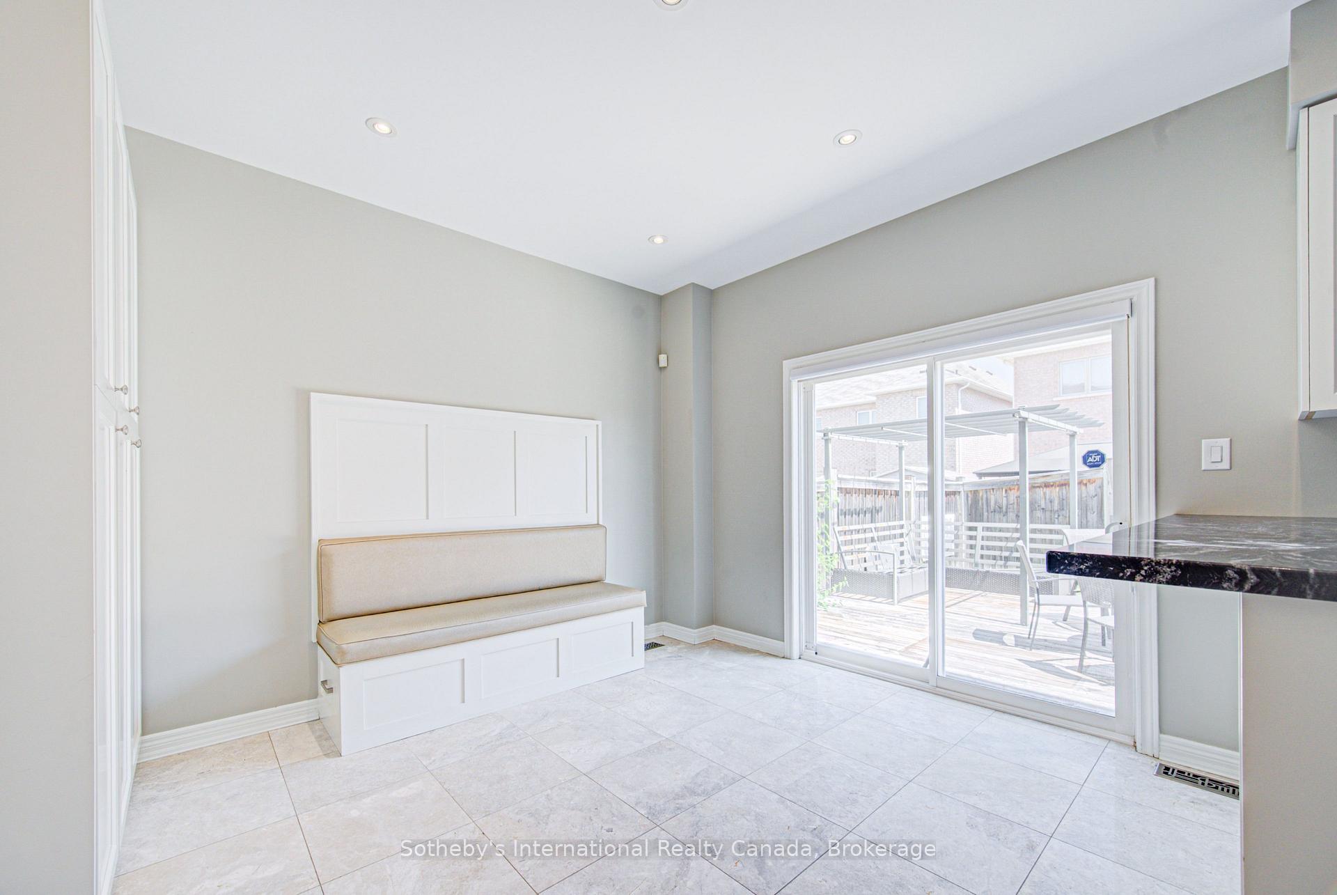 Photo 14 of 9 Aidan Drive, Vaughan, Vellore Village — HOMEH