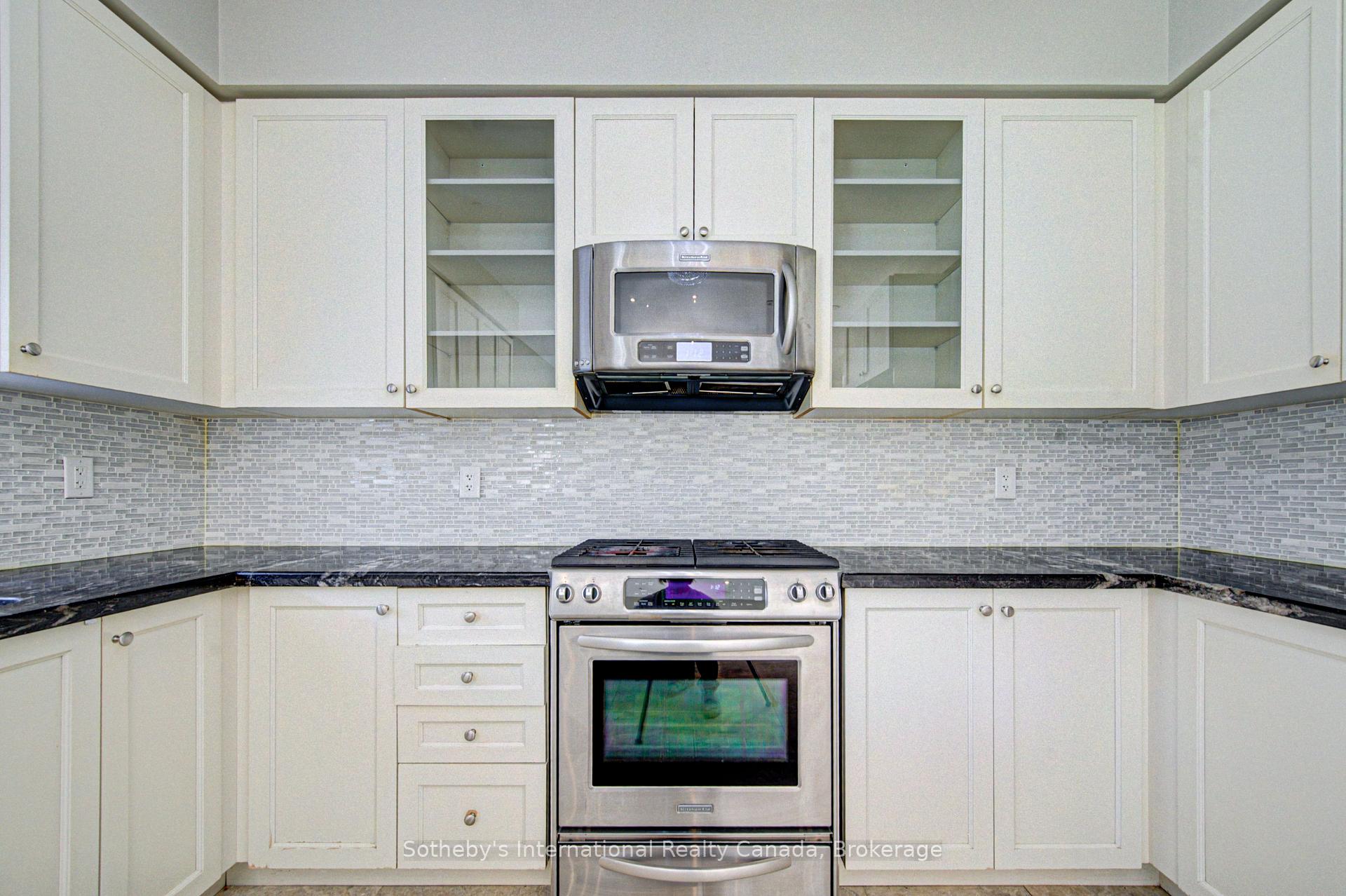 Photo 17 of 9 Aidan Drive, Vaughan, Vellore Village — HOMEH