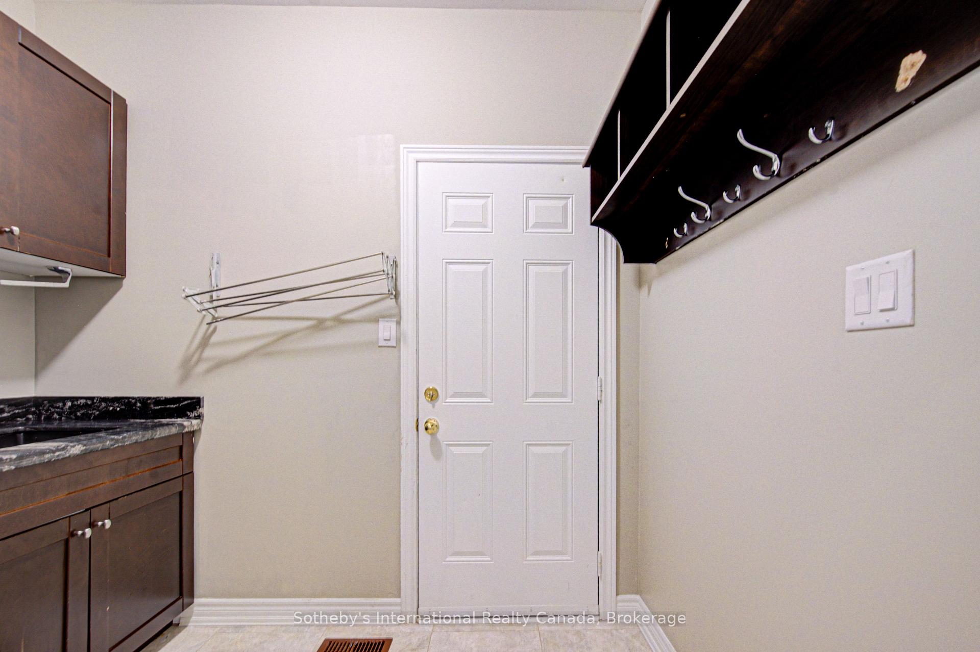 Photo 31 of 9 Aidan Drive, Vaughan, Vellore Village — HOMEH