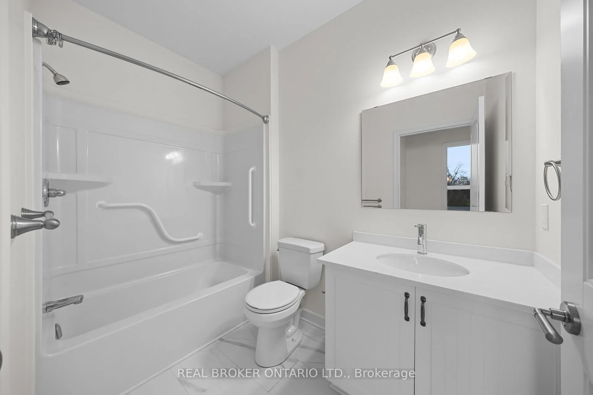 Photo 11 of Unit 111, 150 Mill Street, Carleton Place — HOMEH