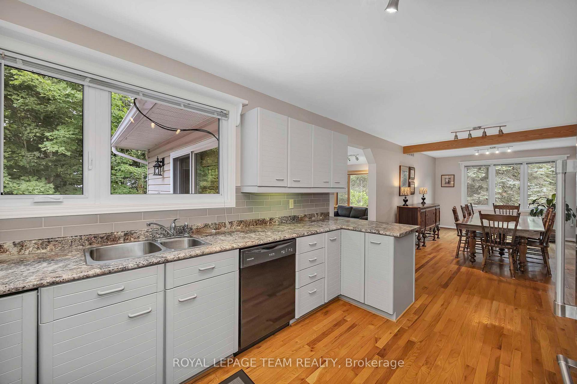Photo 12 of 1043 County 44 Road, North Grenville, North Grenville Twp (Kemptville South) — HOMEH
