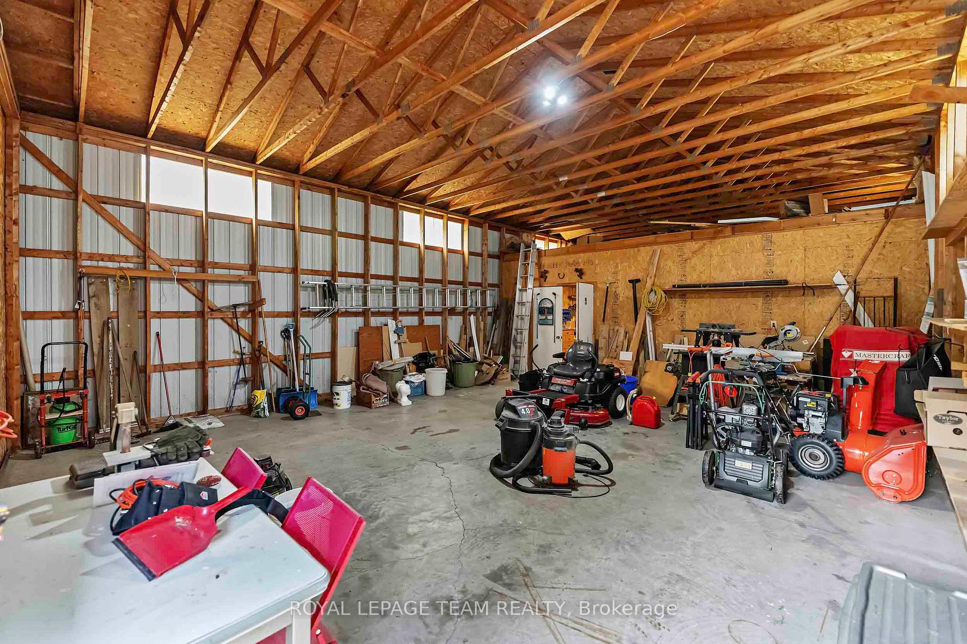 Photo 34 of 1043 County 44 Road, North Grenville, North Grenville Twp (Kemptville South) — HOMEH