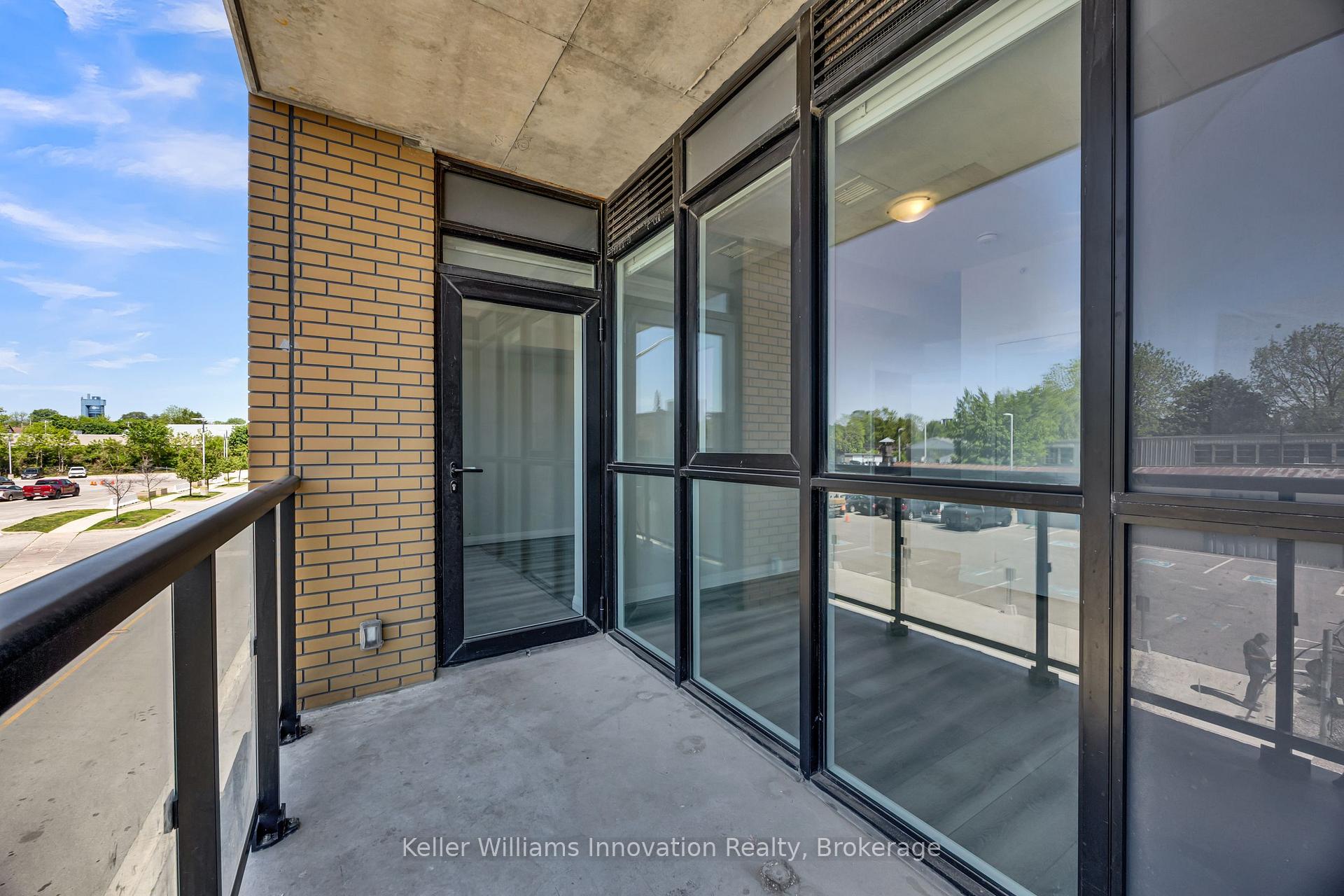 Photo 4 of Unit 212, 108 Garment Street, Kitchener, Cherry Hill — HOMEH