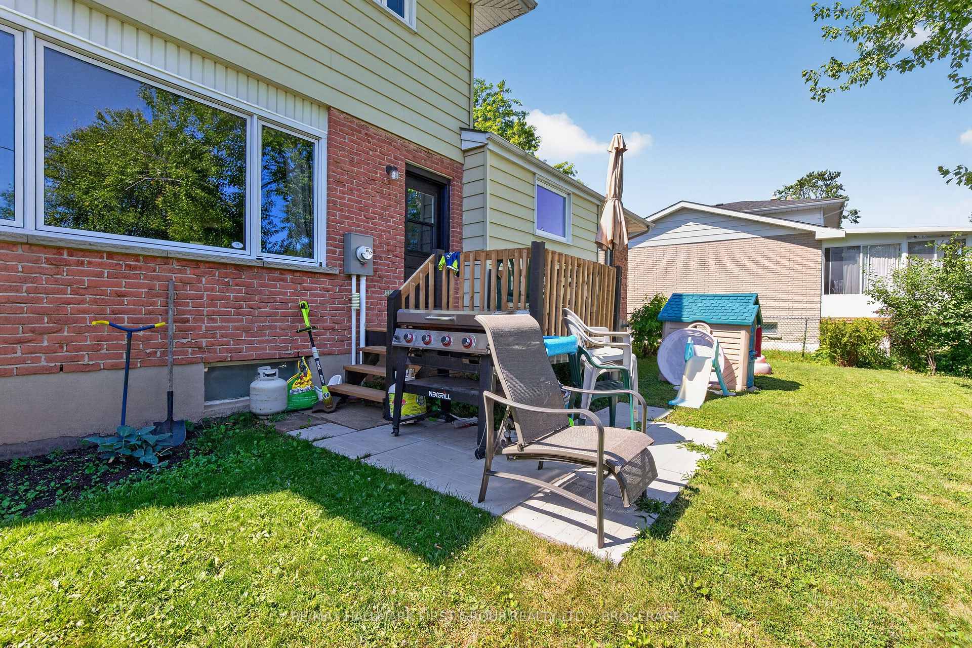 Photo 40 of 417 Glen Castle Road, Kingston, City SouthWest — HOMEH