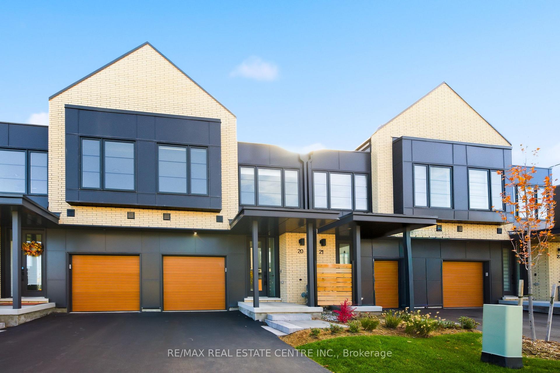 Photo 4 of Unit 20, 2273 Turnberry Road, Burlington, Rose — HOMEH
