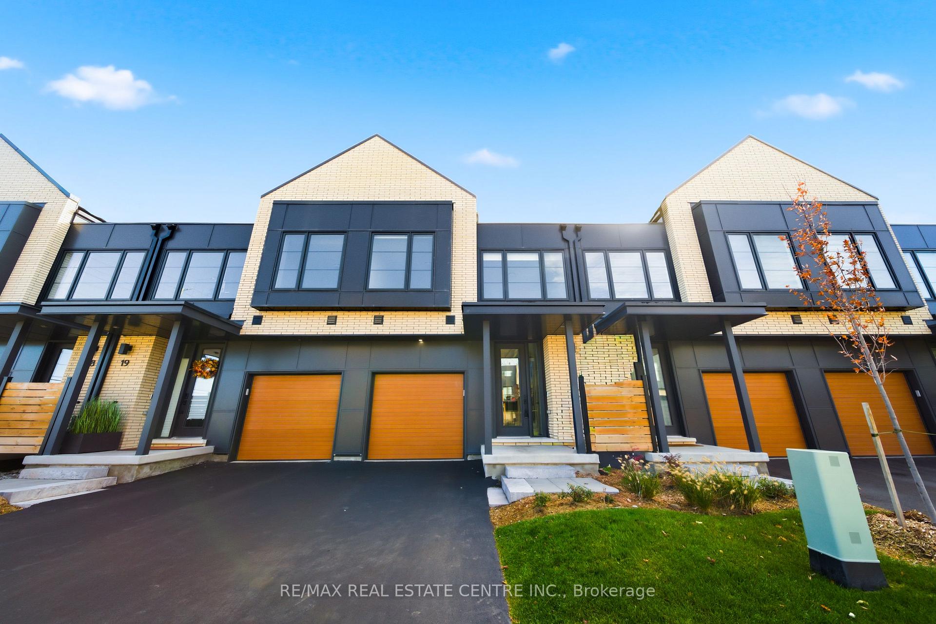 Photo 6 of Unit 20, 2273 Turnberry Road, Burlington, Rose — HOMEH