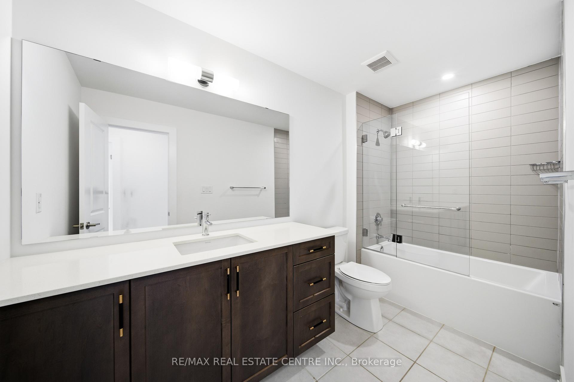 Photo 25 of Unit 20, 2273 Turnberry Road, Burlington, Rose — HOMEH