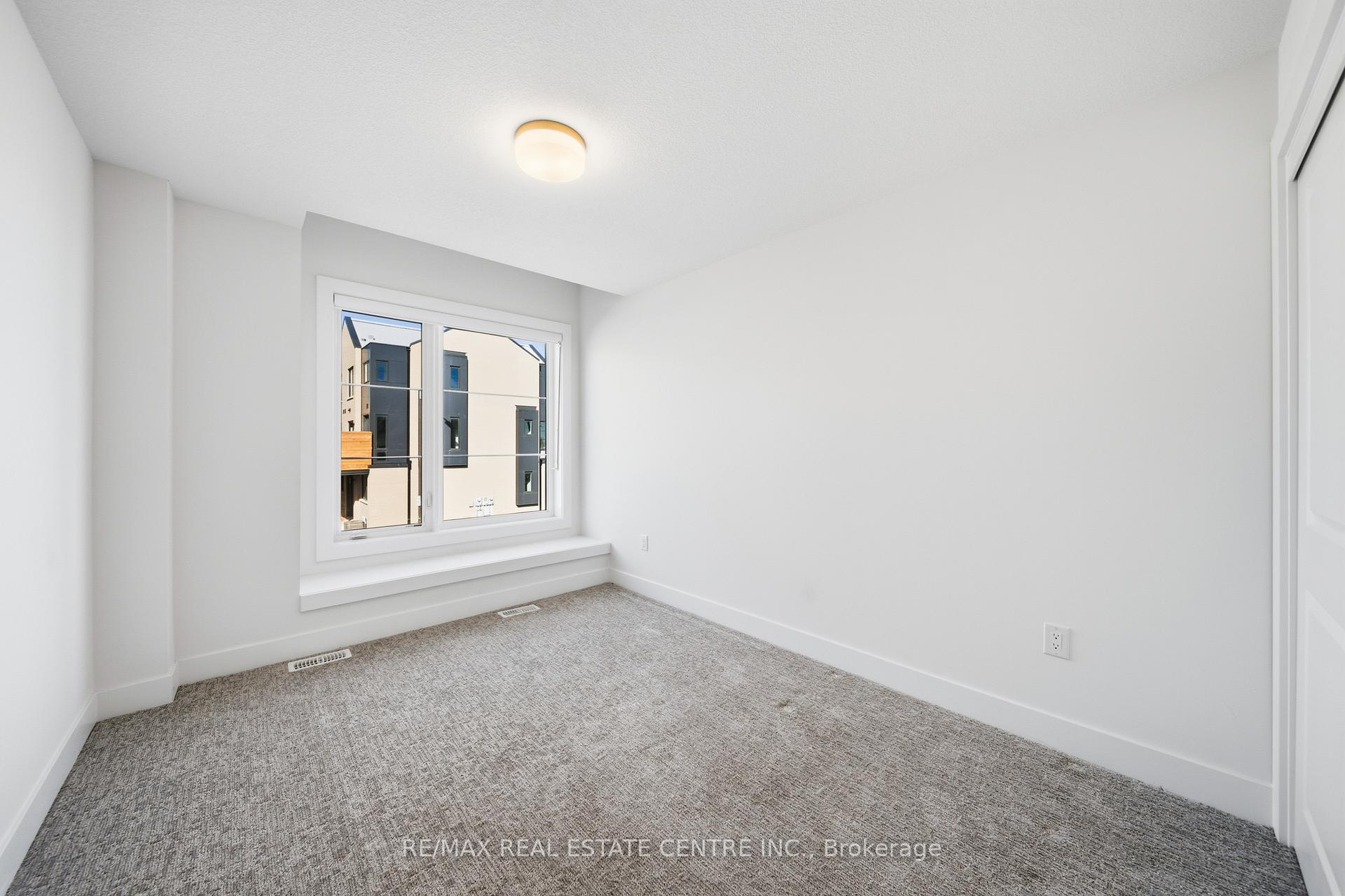 Photo 27 of Unit 20, 2273 Turnberry Road, Burlington, Rose — HOMEH