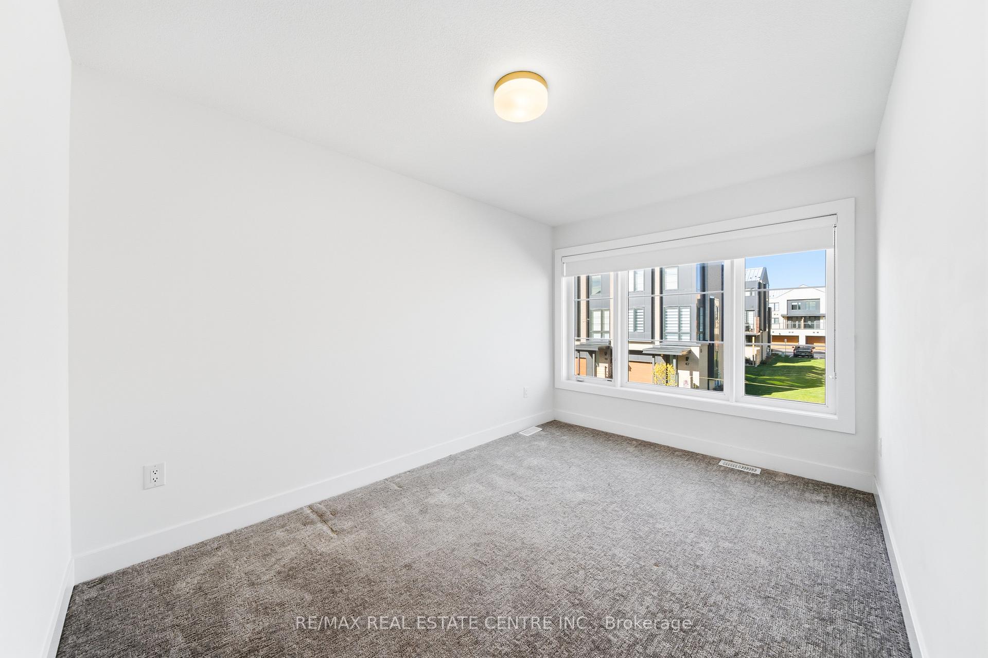 Photo 29 of Unit 20, 2273 Turnberry Road, Burlington, Rose — HOMEH