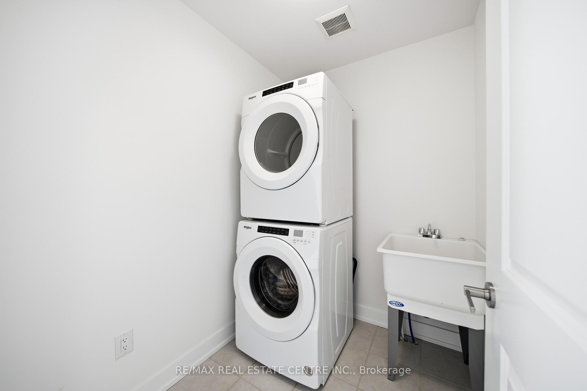 Photo 33 of Unit 20, 2273 Turnberry Road, Burlington, Rose — HOMEH
