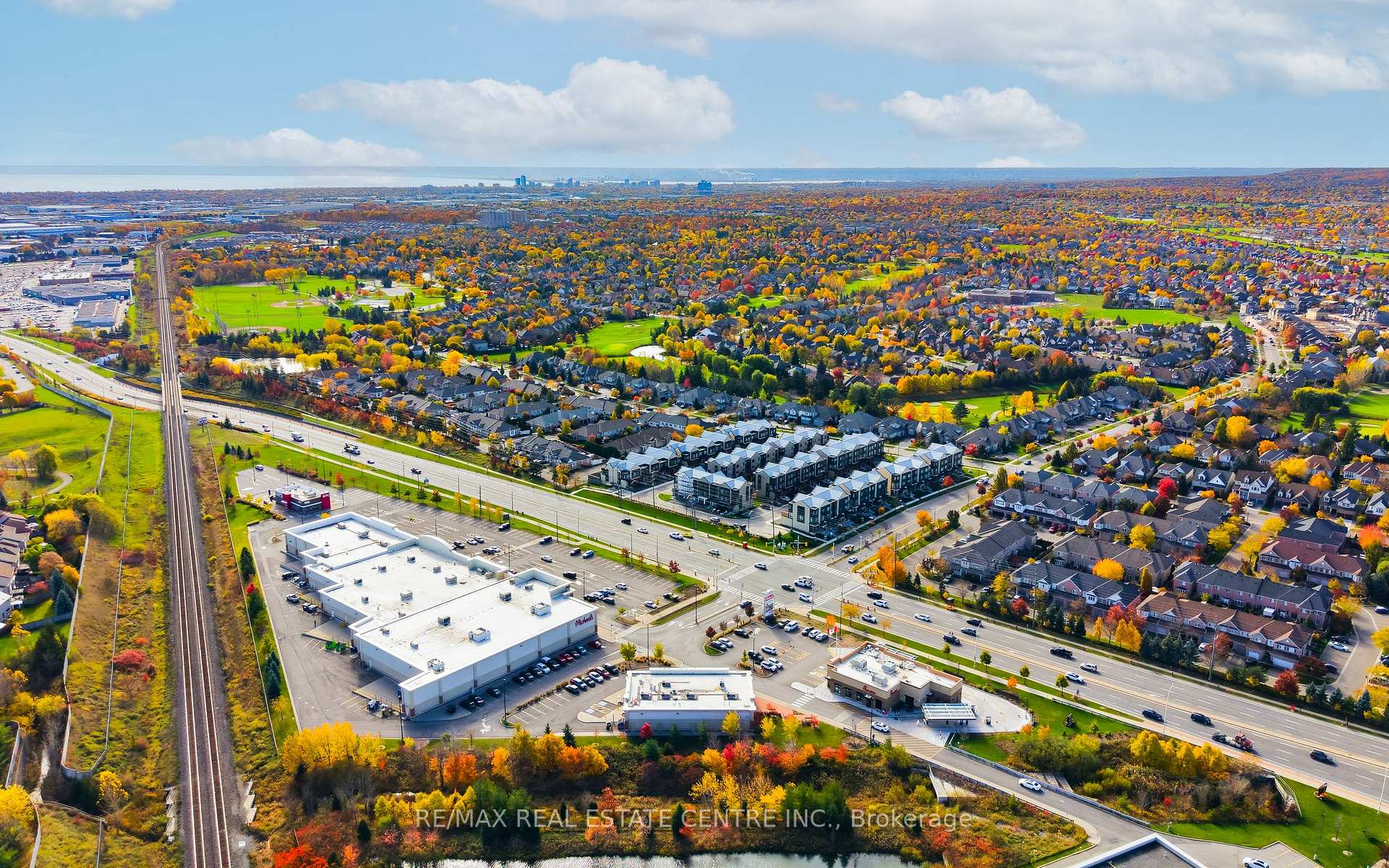 Photo 37 of Unit 20, 2273 Turnberry Road, Burlington, Rose — HOMEH