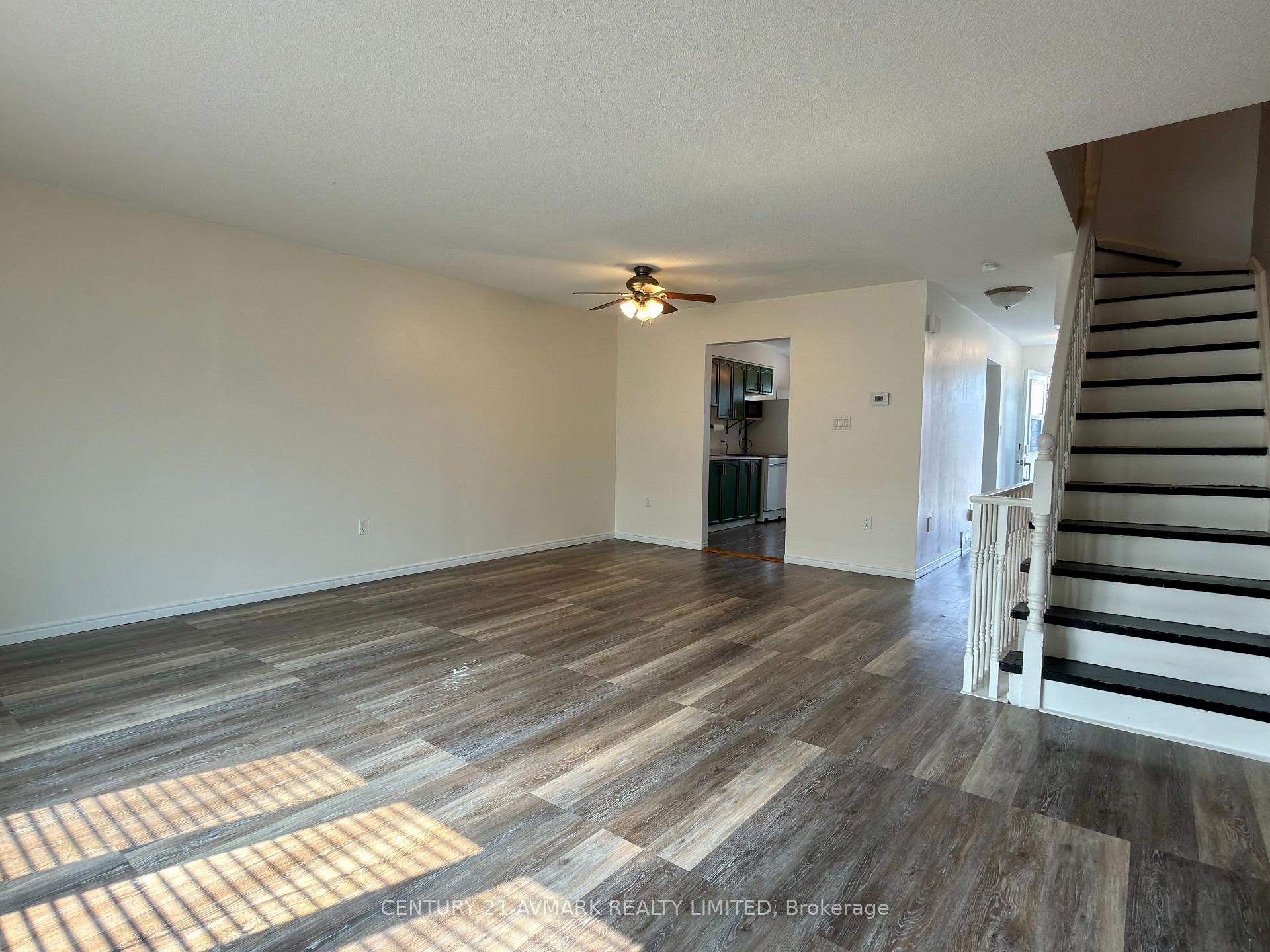 Photo 1 of 4363 Arejay Avenue, Lincoln, Beamsville — HOMEH