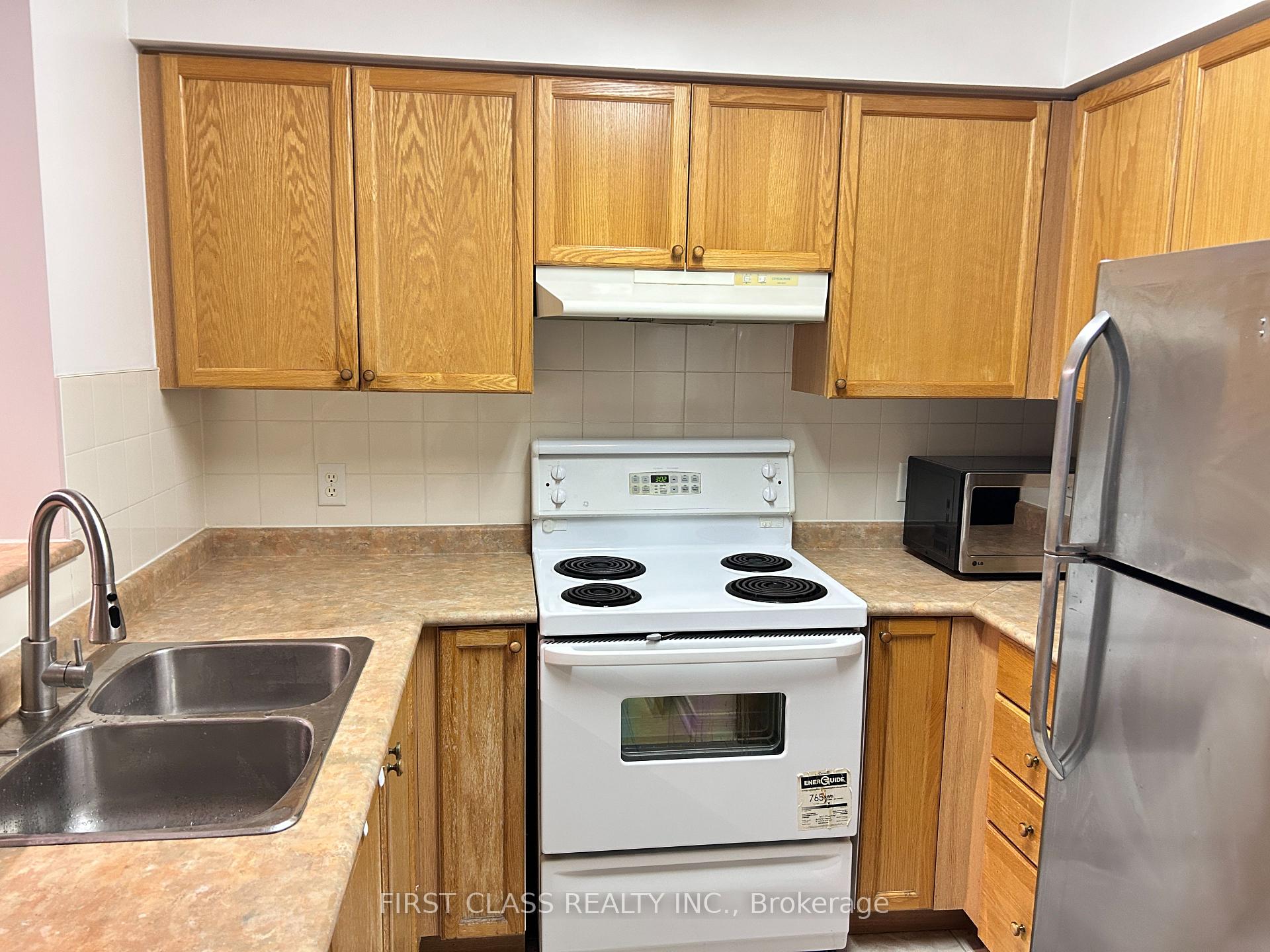 Photo 5 of Unit Lph10, 22 Olive Avenue, North York, Willowdale East — HOMEH