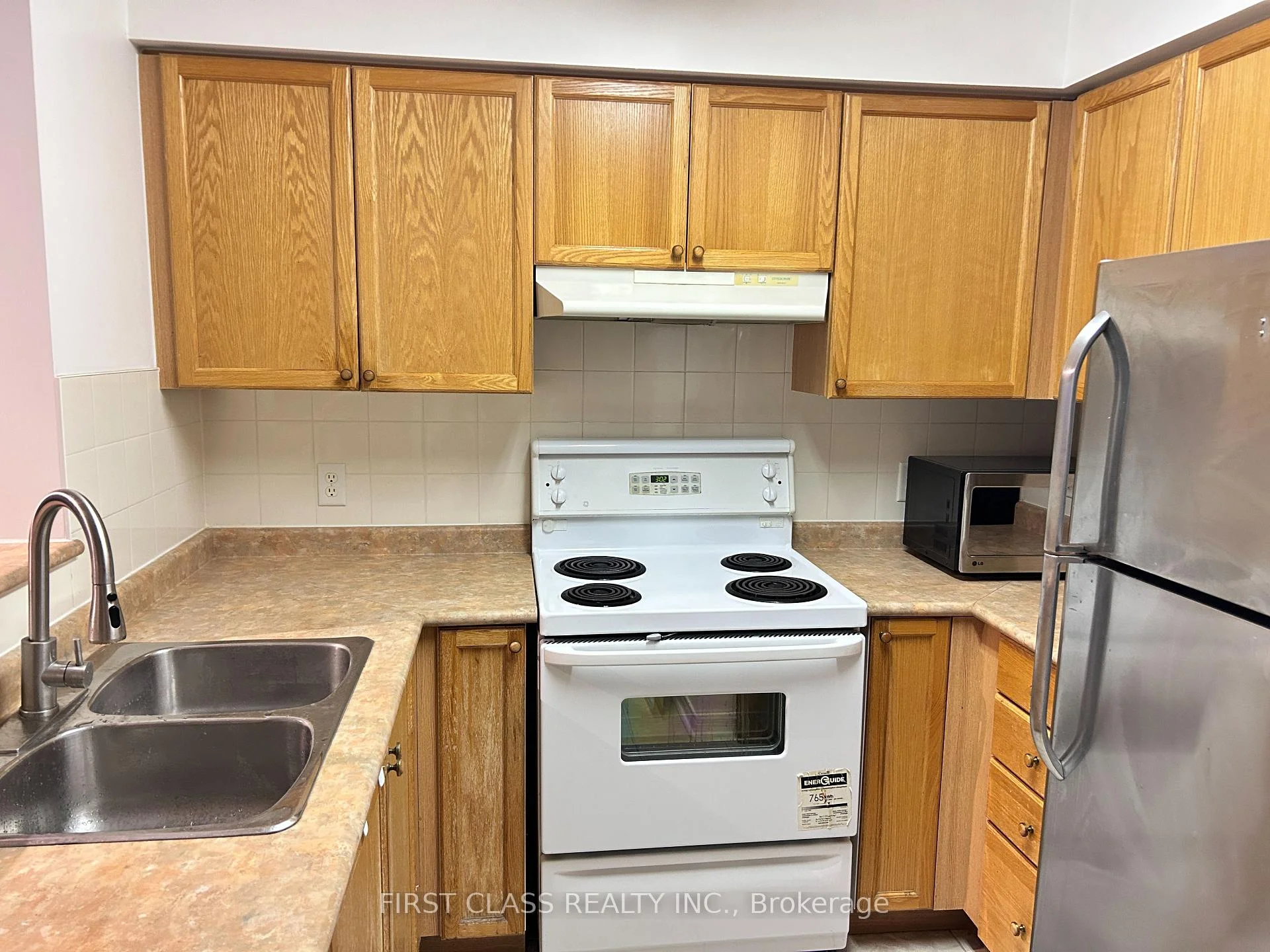 Photo 3 of Unit Lph10, 22 Olive Avenue, North York, Willowdale East — HOMEH