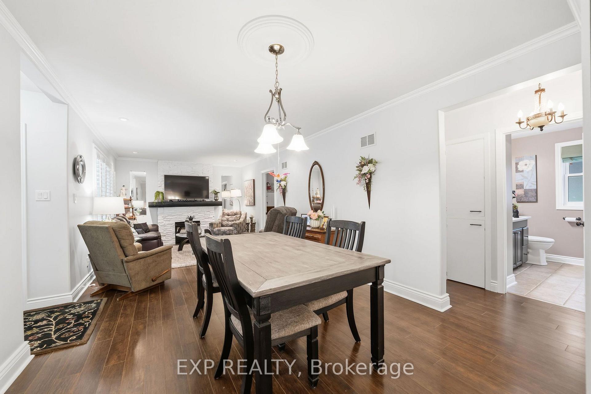 Photo 11 of 71 Marianna Drive, London, South V — HOMEH