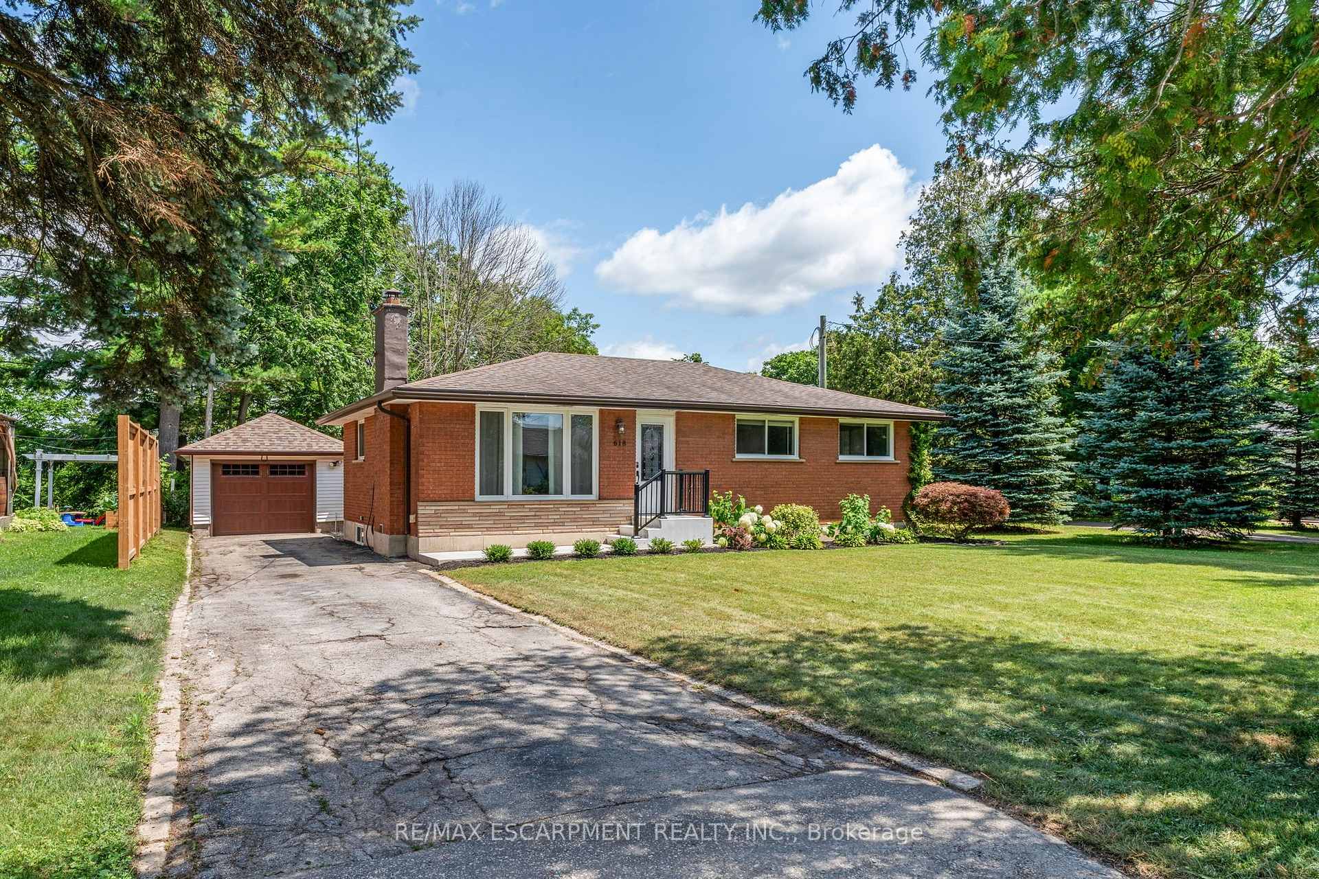 Photo 1 of 618 St. Andrew Street, Norfolk, Port Dover — HOMEH