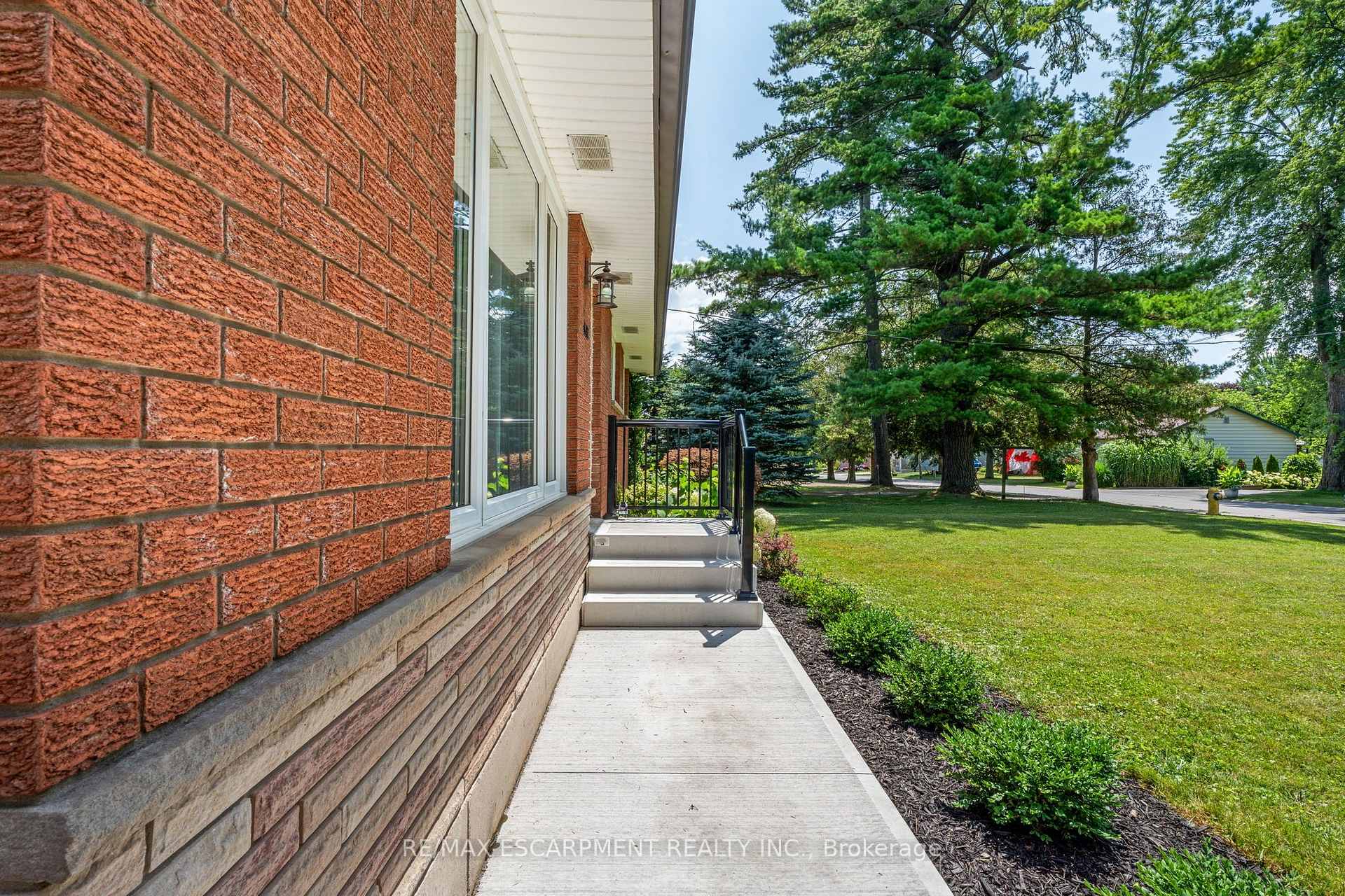 Photo 8 of 618 St. Andrew Street, Norfolk, Port Dover — HOMEH