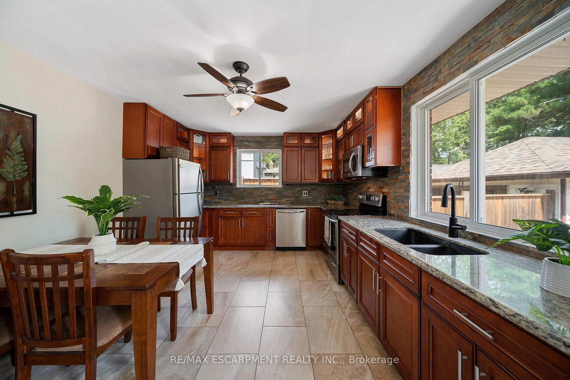 Photo 14 of 618 St. Andrew Street, Norfolk, Port Dover — HOMEH