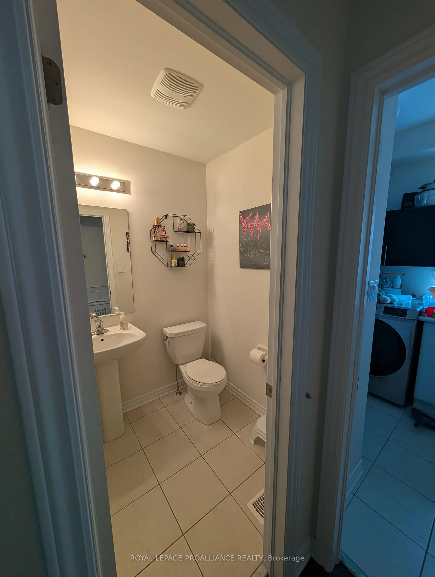 Photo 5 of 24 Terry Clayton Avenue, Brock, Beaverton — HOMEH