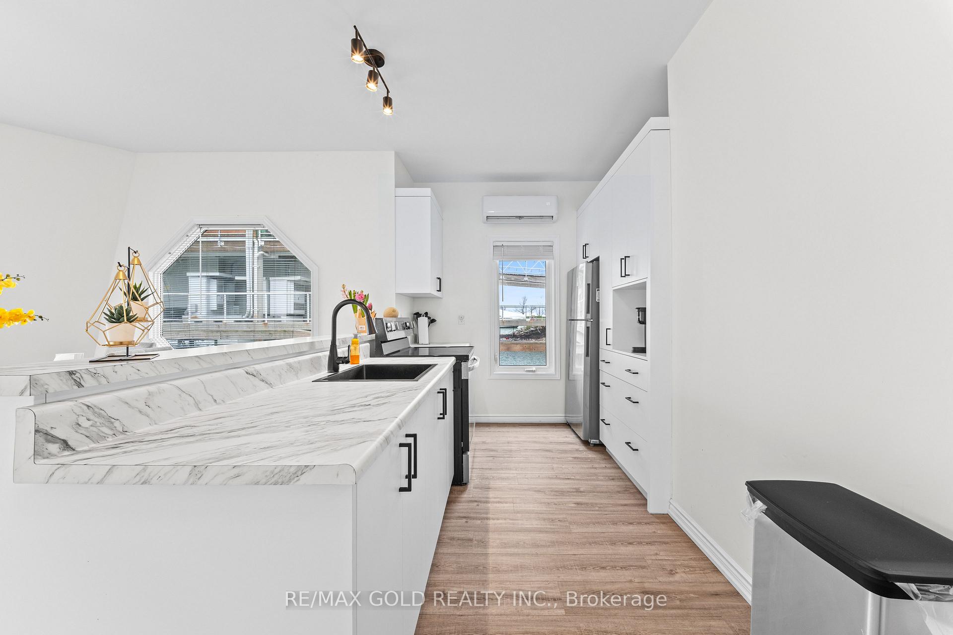 Photo 11 of Unit 1, 7 Brimley Road S, Scarborough, Cliffcrest — HOMEH