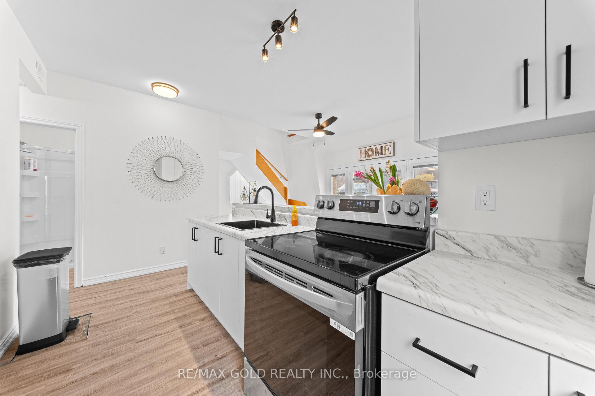 Photo 13 of Unit 1, 7 Brimley Road S, Scarborough, Cliffcrest — HOMEH