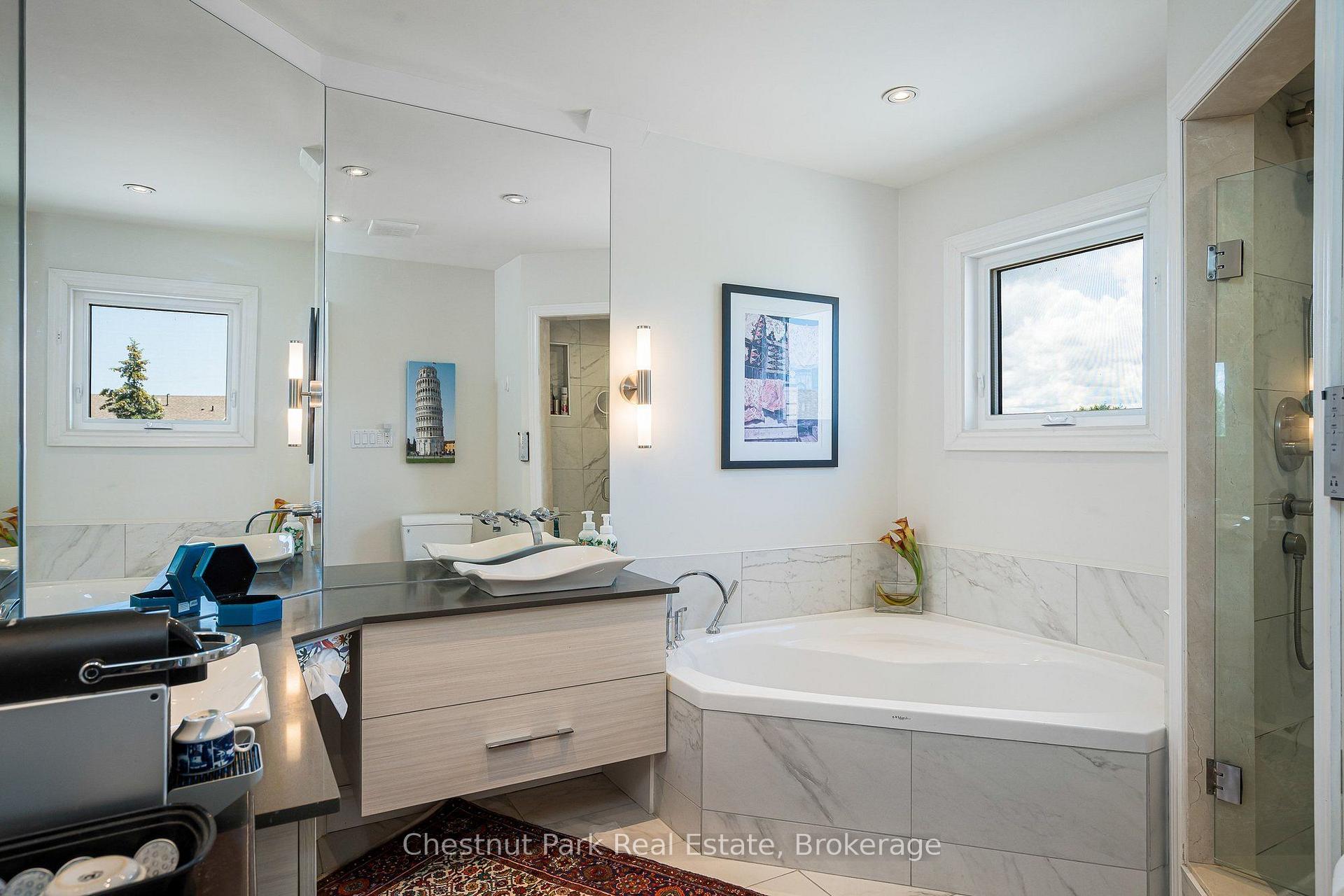 Photo 26 of 9 Cranberry Surf, Collingwood — HOMEH