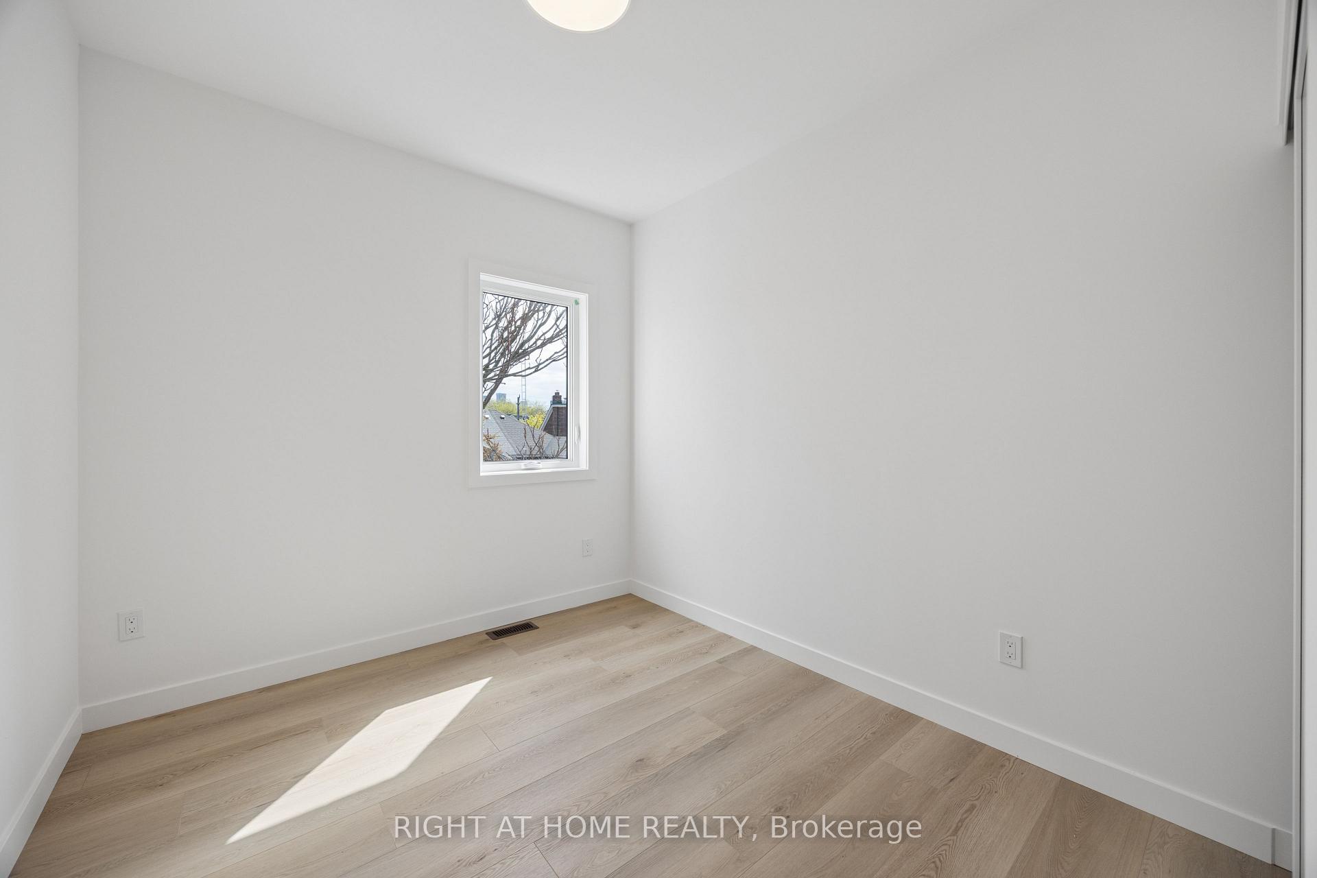 Photo 15 of Unit 5, 91 Barton Avenue, Toronto, The Annex — HOMEH