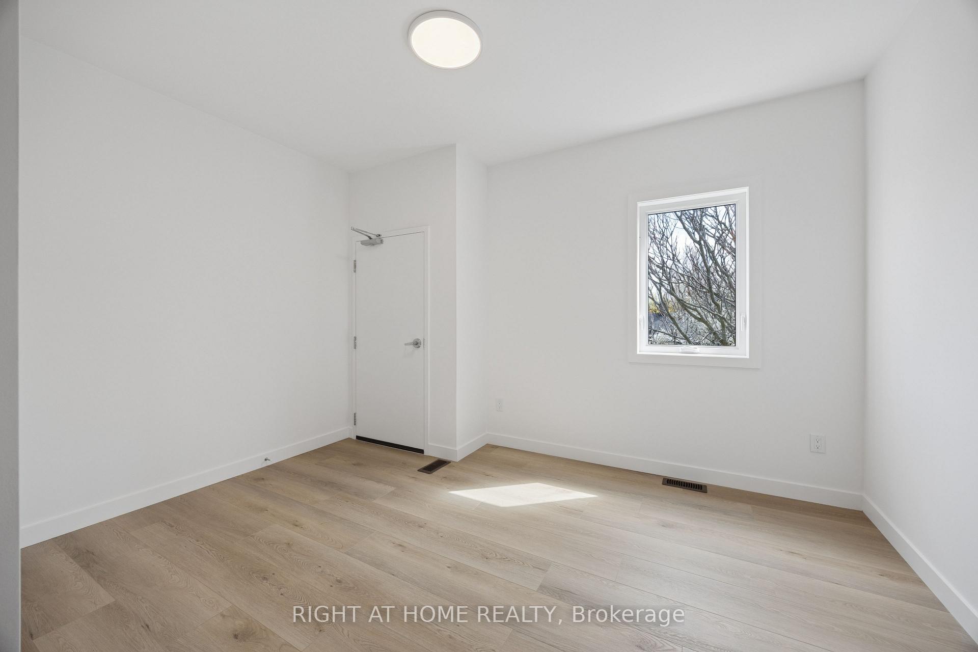 Photo 17 of Unit 5, 91 Barton Avenue, Toronto, The Annex — HOMEH