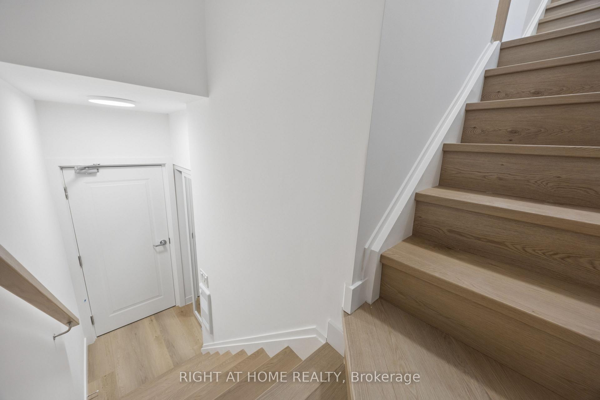 Photo 21 of Unit 5, 91 Barton Avenue, Toronto, The Annex — HOMEH