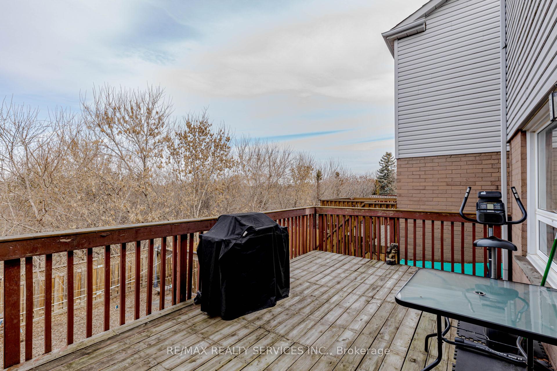 Photo 47 of 130 Cutters Crescent, Brampton, Fletcher's West — HOMEH