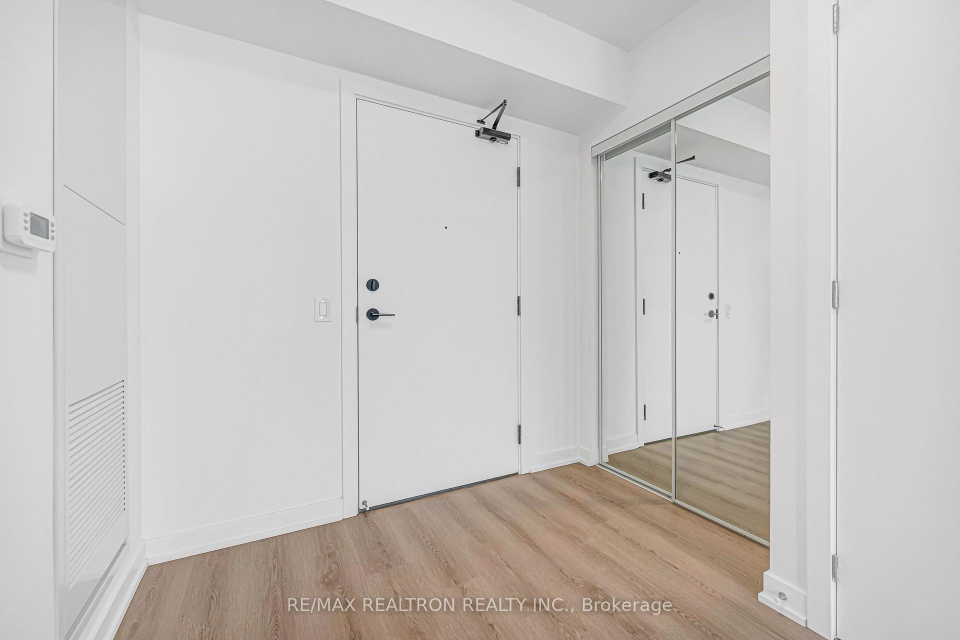 Photo 11 of Unit 2508, 100 Queens Street E, Toronto, Church-Yonge Corridor — HOMEH