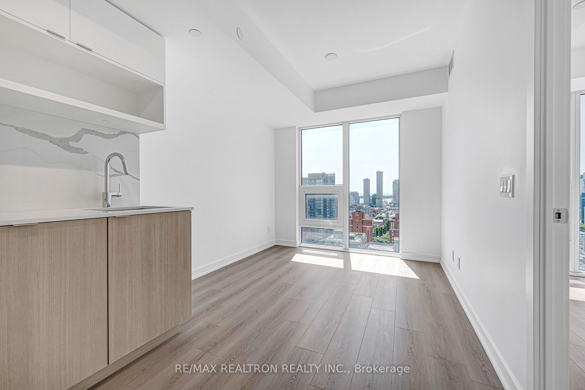 Photo 14 of Unit 2508, 100 Queens Street E, Toronto, Church-Yonge Corridor — HOMEH