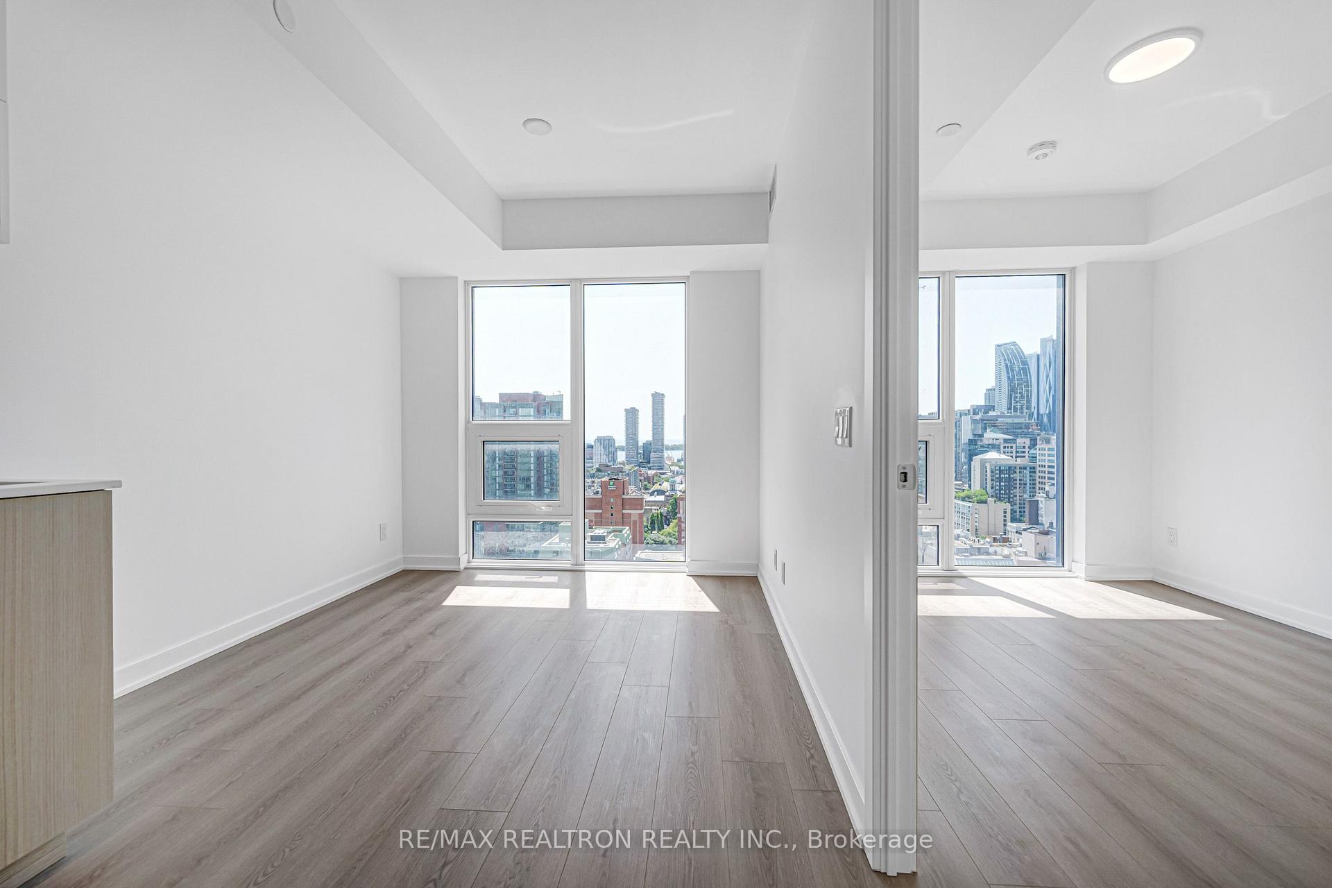 Photo 15 of Unit 2508, 100 Queens Street E, Toronto, Church-Yonge Corridor — HOMEH