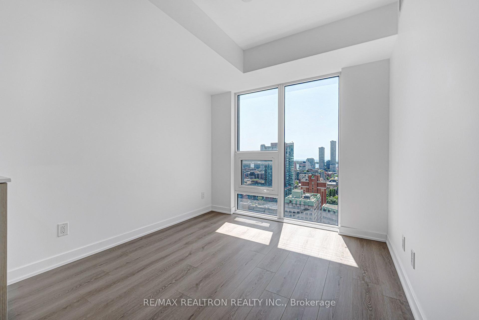 Photo 16 of Unit 2508, 100 Queens Street E, Toronto, Church-Yonge Corridor — HOMEH