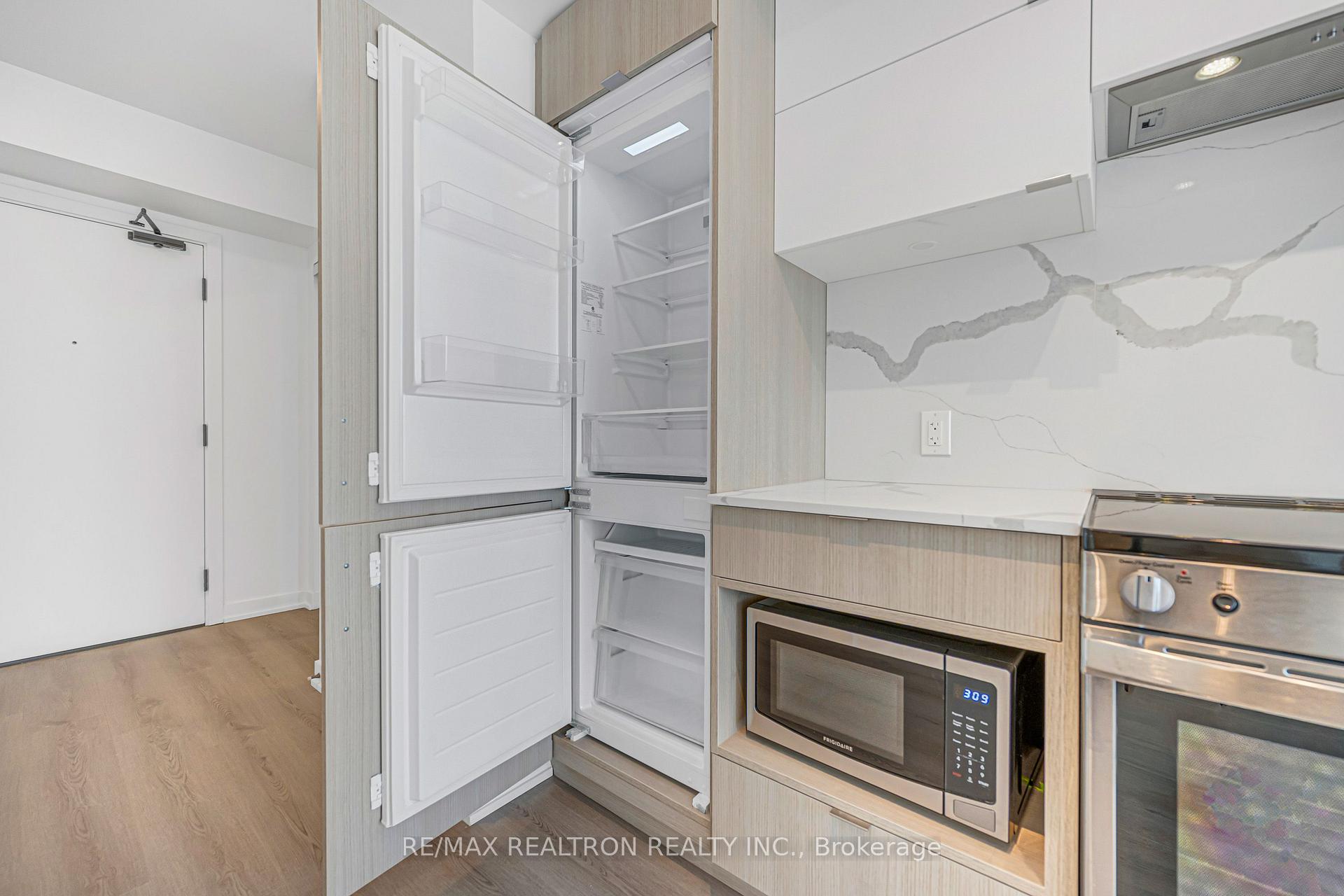 Photo 25 of Unit 2508, 100 Queens Street E, Toronto, Church-Yonge Corridor — HOMEH