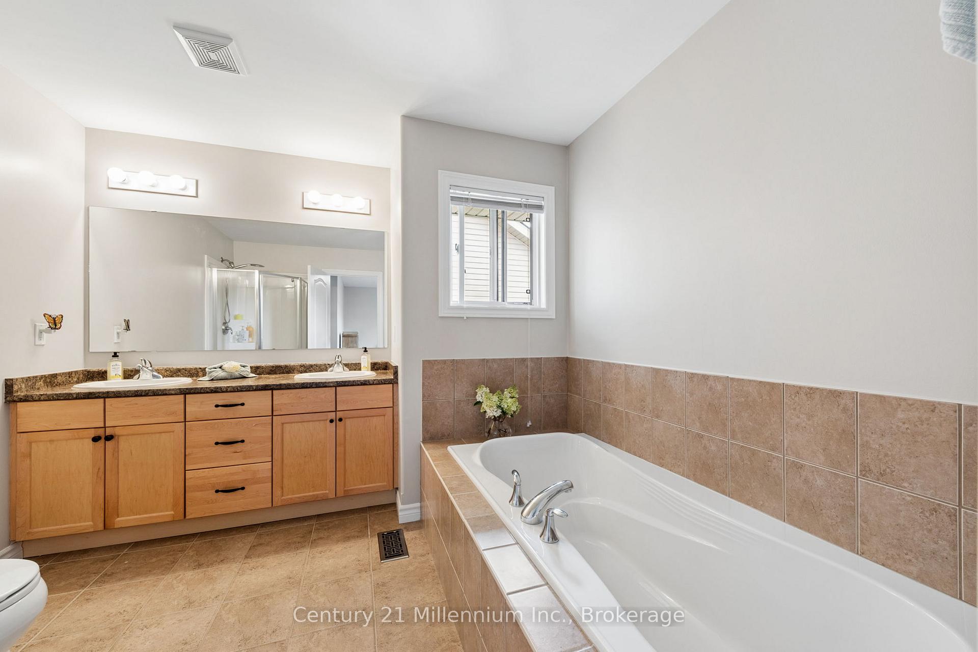Photo 22 of 28 Patton Street, Collingwood — HOMEH