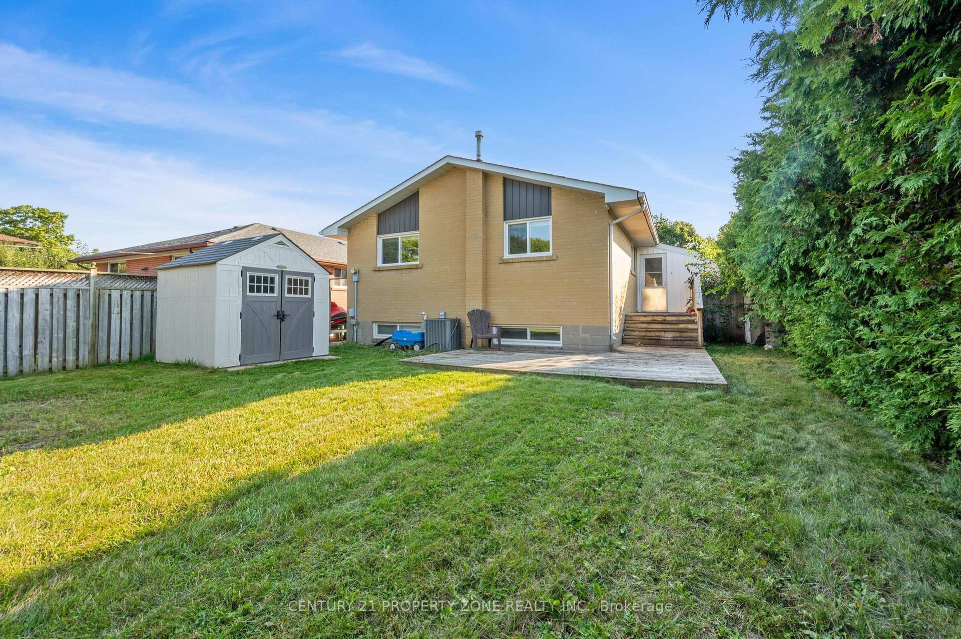 Photo 46 of 25 Chatsworth Drive, Brampton, Northwood Park — HOMEH
