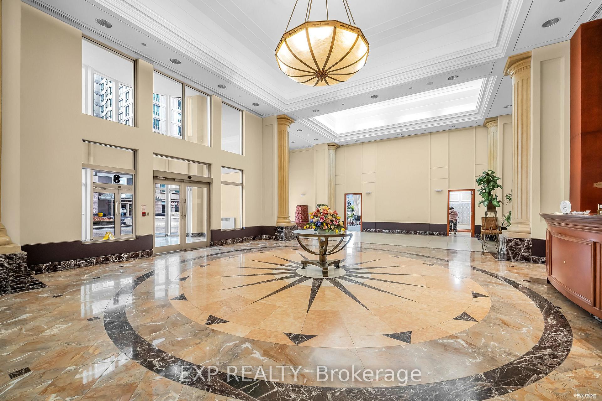Photo 24 of Unit 1016, 8 Lee Centre Drive N, Scarborough, Woburn — HOMEH