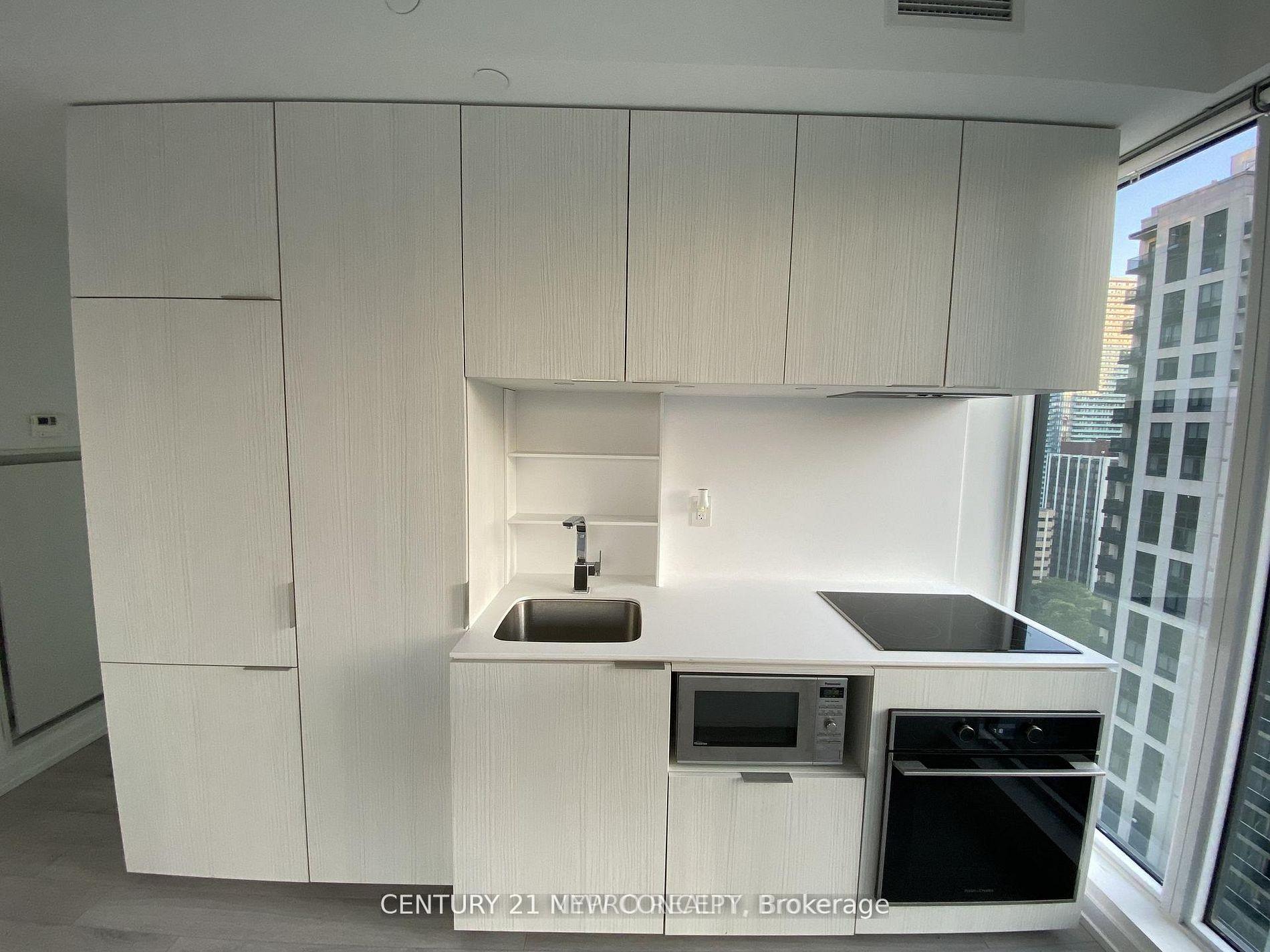 Photo 3 of Unit 2913, 77 Shuter Street, Toronto, Church-Yonge Corridor — HOMEH