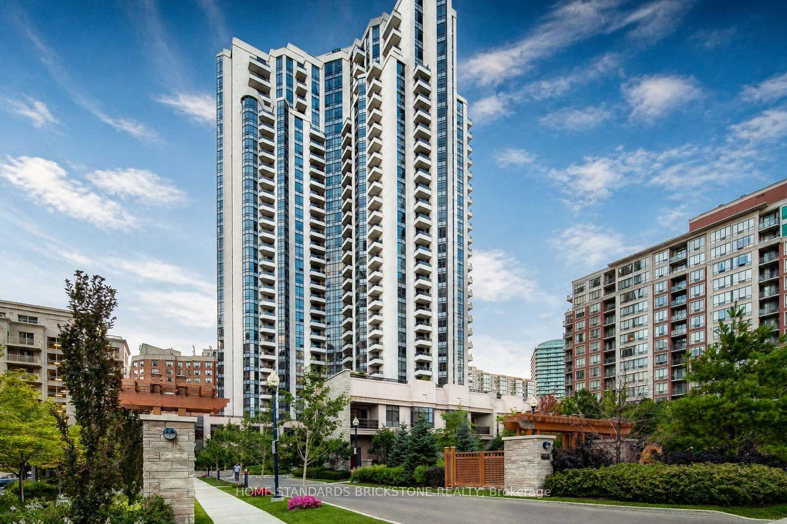 Front of Unit 2226, 500 Doris Avenue