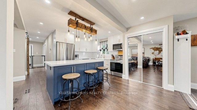 Photo 7 of Unit Upper, 29 Bronte Crescent, Barrie, Letitia Heights — HOMEH