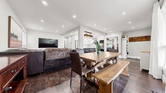 Photo 10 of Unit Upper, 29 Bronte Crescent, Barrie, Letitia Heights — HOMEH