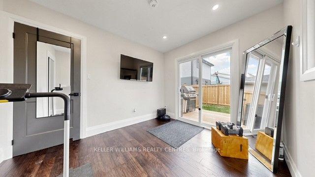 Photo 27 of Unit Upper, 29 Bronte Crescent, Barrie, Letitia Heights — HOMEH