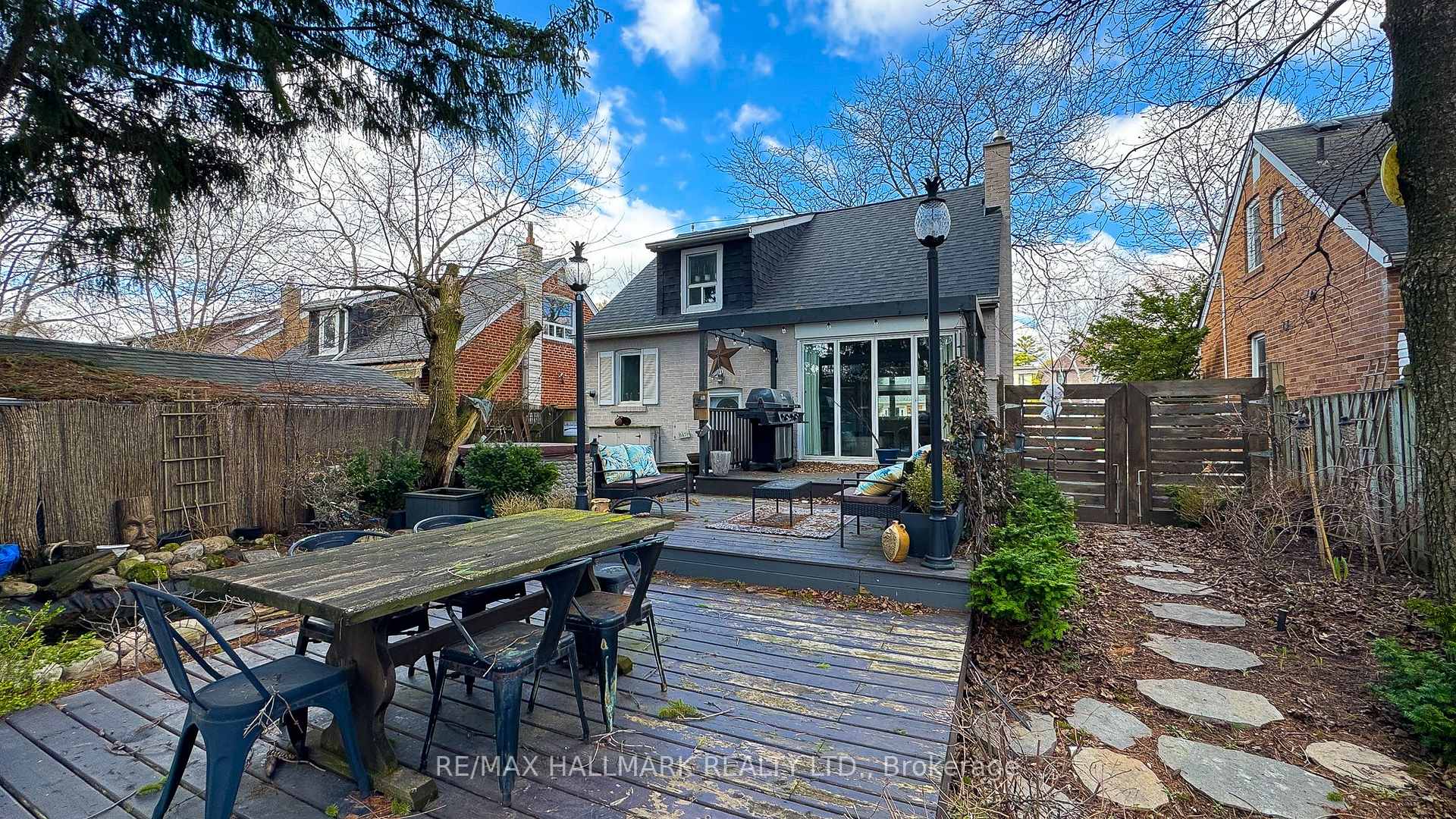 Photo 11 of 203 Elmhurst Avenue, North York, Lansing-Westgate — HOMEH